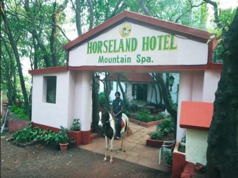 Horseland Hotel & Mountain Spa Матеран Экстерьер фото